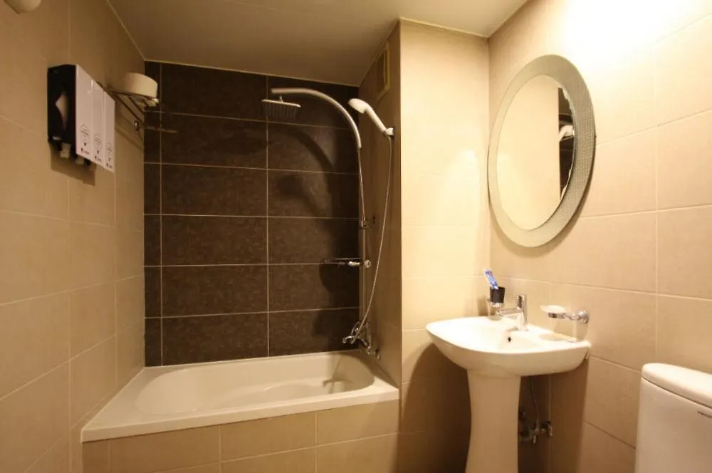 Rose Motel Incheon 2*,