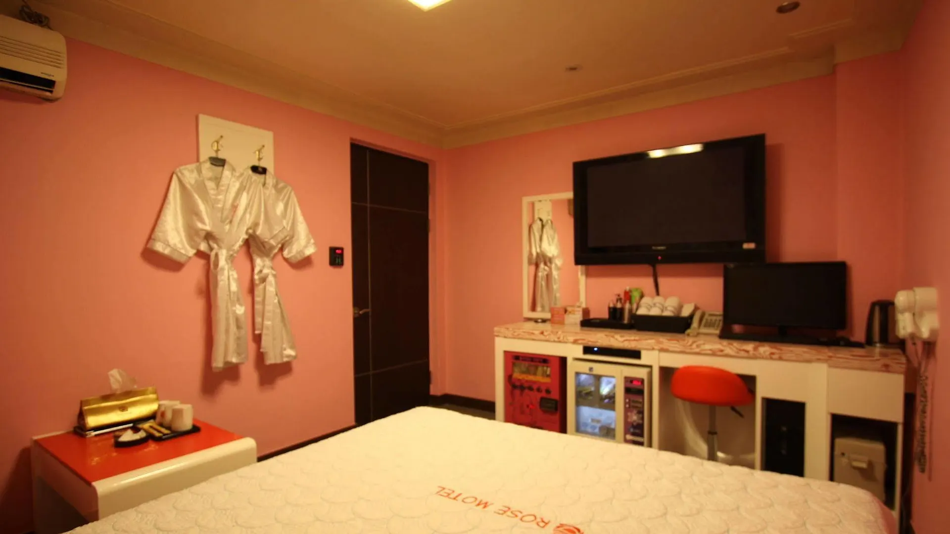 Rose Motel Incheon 2*,